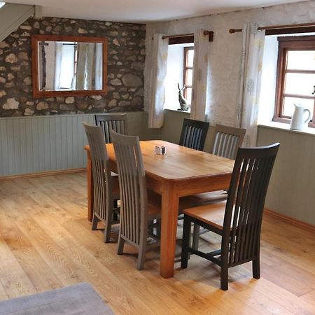 Pullman Cottage - The Culm Valley Inn Culmstock Bagian luar foto