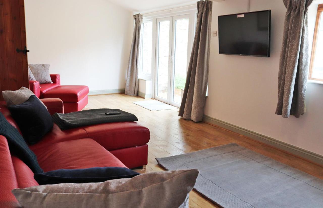 Pullman Cottage - The Culm Valley Inn Culmstock Bagian luar foto